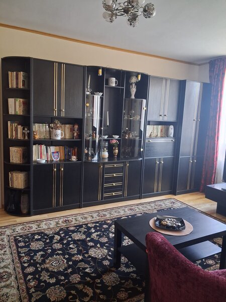 Titan Metrou, 2 minute